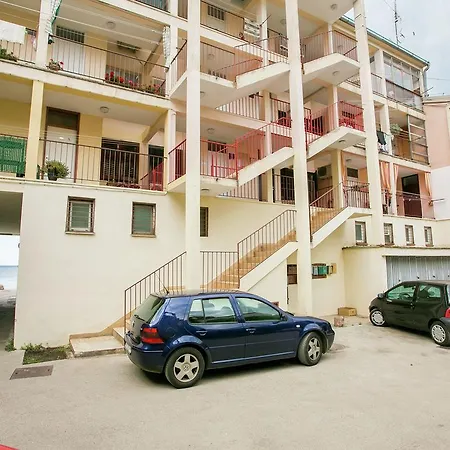 Modern With Sea View In Croatia Appartement Poreč